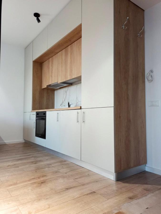 בוקרשט Stylish, Modern 2 Rooms Flat With River View, Near Presidential Palace מראה חיצוני תמונה
